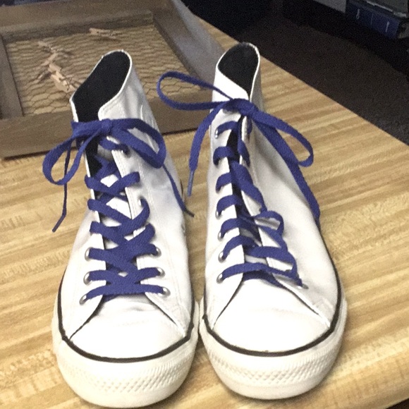 High Top Converse - Picture 1 of 9